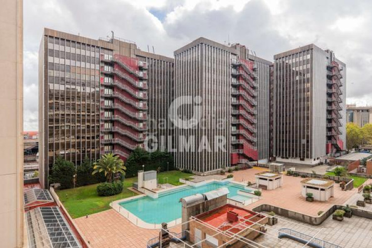 Piso fantástico piso en Castilla!!!descubre esta magnífica oportunidad de inversión en el corazón del barrio de Castilla, dentro del pr en Madrid