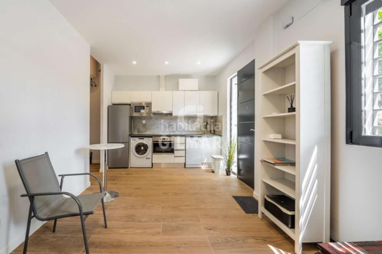 Apartamento este elegante apartamento de 1 dormitorio se encuentra en el barrio de Castilla, en el distrito de chamartín, . con una c en Madrid