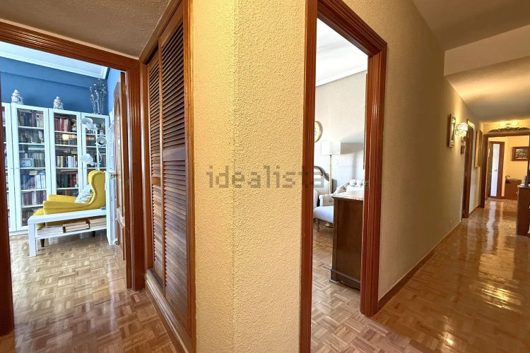 Piso en calle de San Ramón Nonato