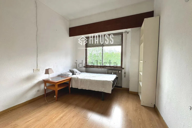 Piso en venta en Avenida de Pío XII