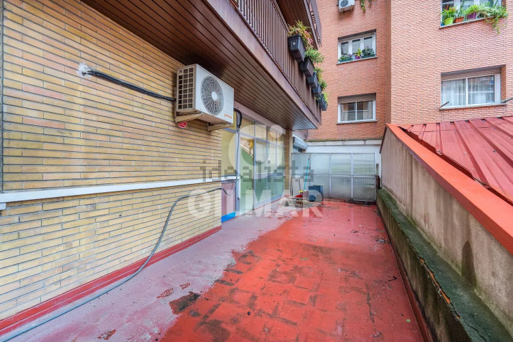 Piso en Castilla con plaza de garaje