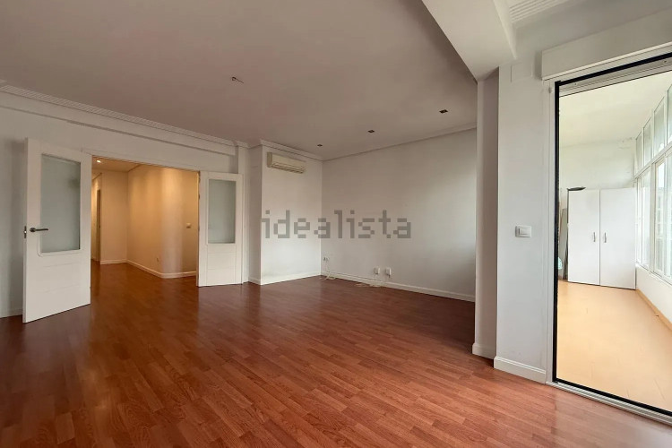 Piso en venta en Calle de Agustín de Foxá