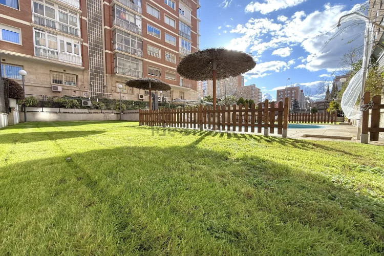 Piso en calle de San Ramón Nonato