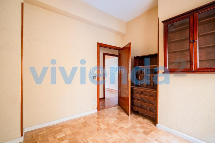 Piso  en Castilla, 132 m2, 5 dormitorios, 2 baxf1os, 829.000 euros en Madrid