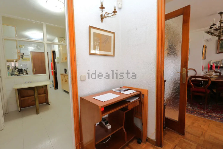 Piso en venta en Calle de Enrique Larreta