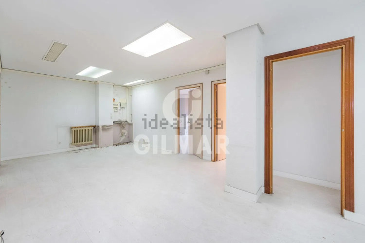 Piso en Castilla con plaza de garaje