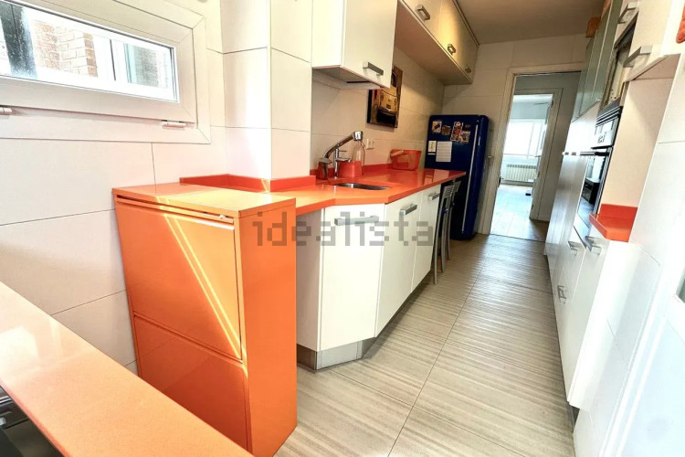 Piso en avenida de Burgos