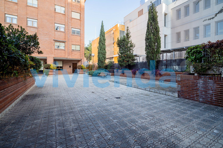 AVENIDA BURGOS, Castilla