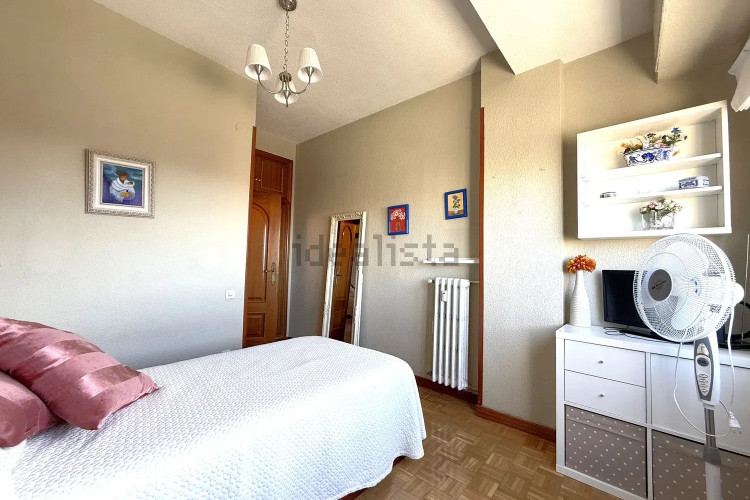 Piso en calle de San Ramón Nonato