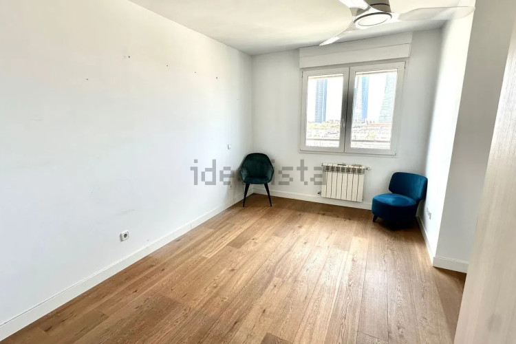 Piso en avenida de Burgos