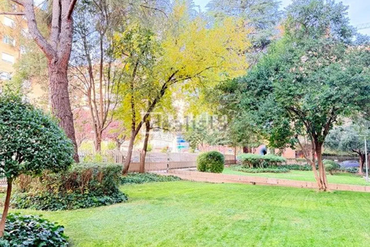 Piso en venta en Calle de Agustín de Foxá