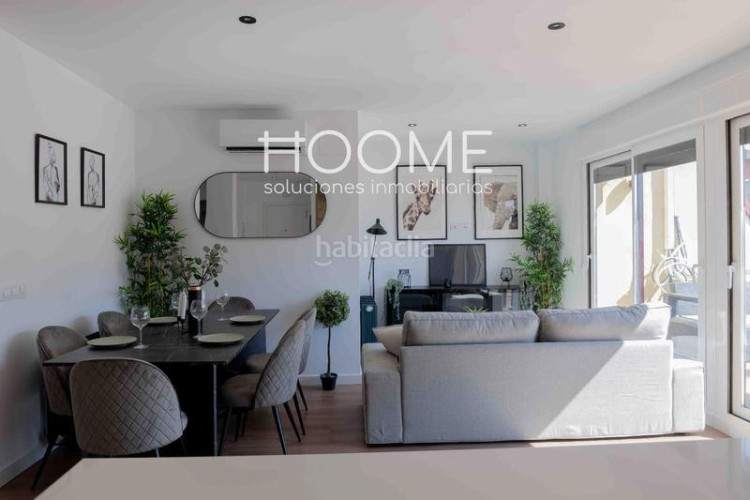 Ático atico con 20 metros de terraza, piscina, garaje opcional, 3 habitaciones 2 baños a estrenar, Castillachamartin en Madrid