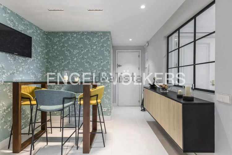 Piso en avenida de Pío XII