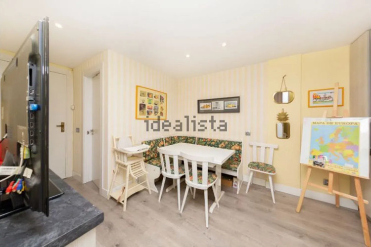 Piso en avenida de Pío XII