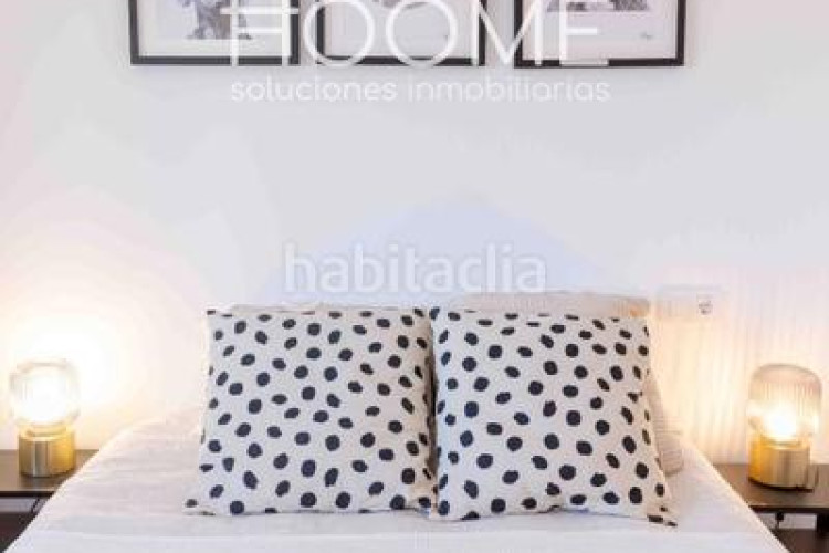 Ático atico con 20 metros de terraza, piscina, garaje opcional, 3 habitaciones 2 baños a estrenar, Castillachamartin en Madrid