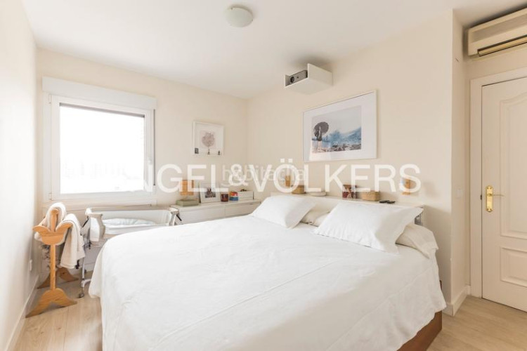 Apartamento exclusivo y luminoso piso en avenida de pio xii en Madrid