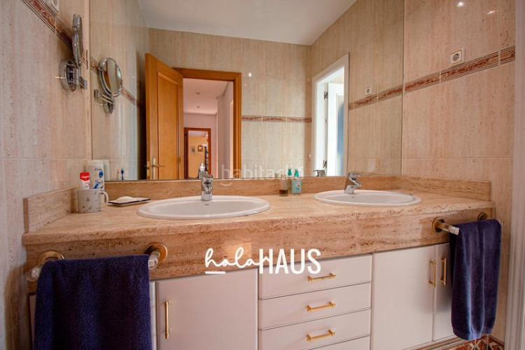 Piso ¿te imaginas despertar cada mañana en lo más alto de chamartín, con vistas abiertas y a tus pies? en Madrid