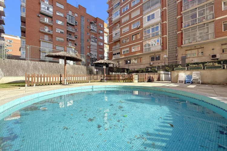 Piso en calle de San Ramón Nonato