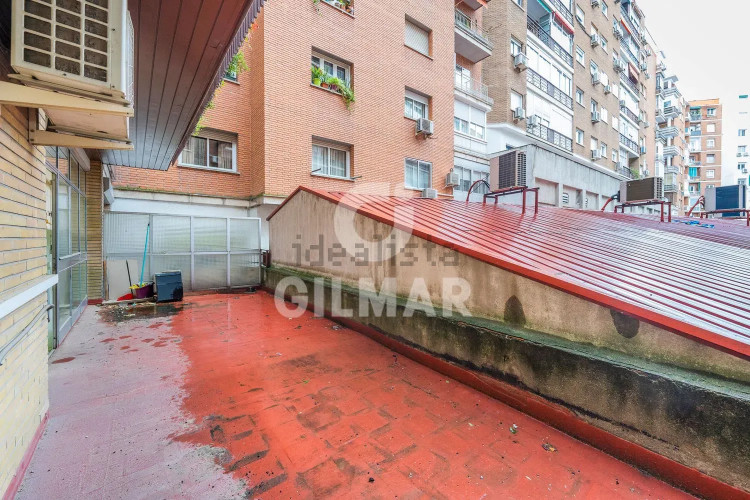 Piso en Castilla con plaza de garaje