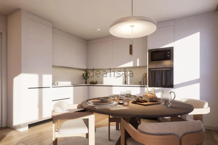 Piso en avenida de Burgos, 18