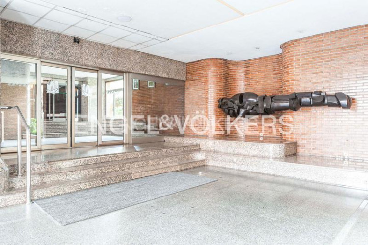 Apartamento exclusivo y luminoso piso en avenida de pio xii en Madrid
