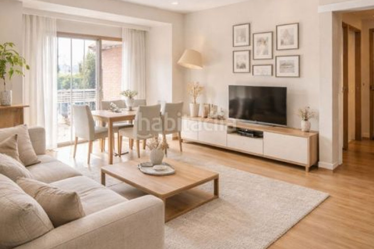 Ático inmejorable oportunidad de 3 habitaciones en Castilla en Madrid