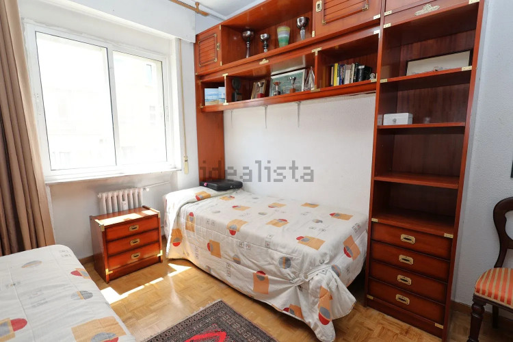 Piso en venta en Calle de Enrique Larreta