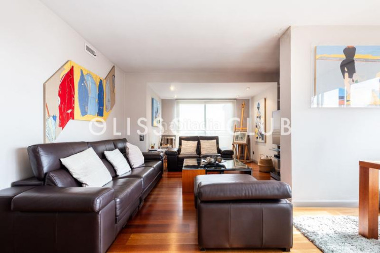 Ático exclusivo ático dúplex en chamartín, junto a nuevo norte terraza, luz y futuro en Madrid
