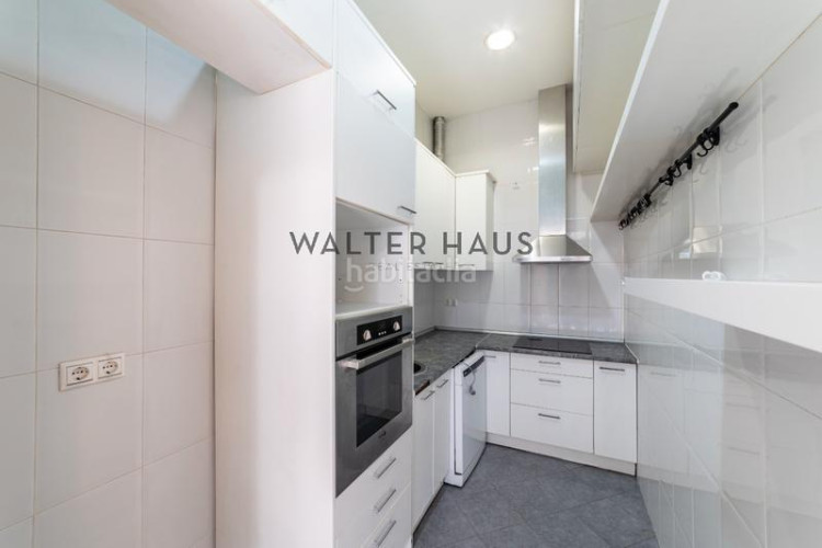 Chalet exclusivo chalet adosado con piscina y gran potencial en venta, en hispanoamérica, chamartín, en Madrid