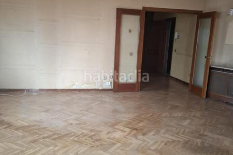 Piso en avenida de pío xii 97 en Castilla Madrid