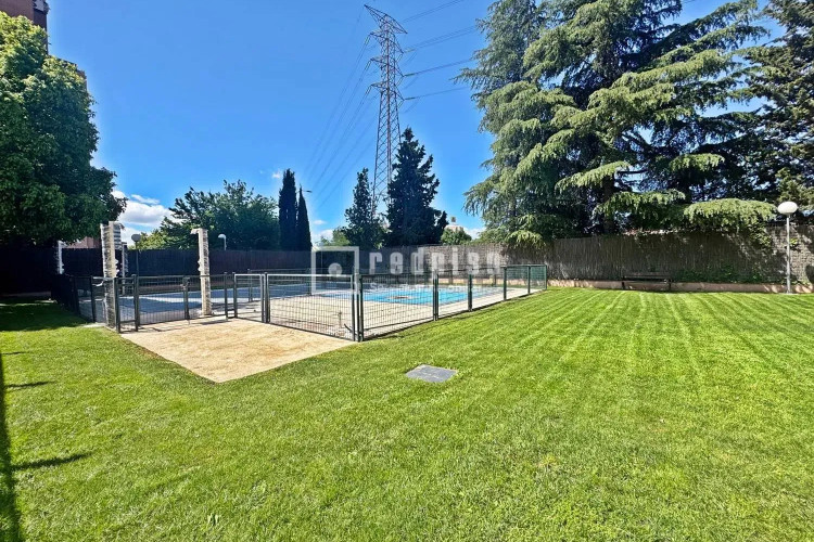 Piso en venta en Avenida de Burgos