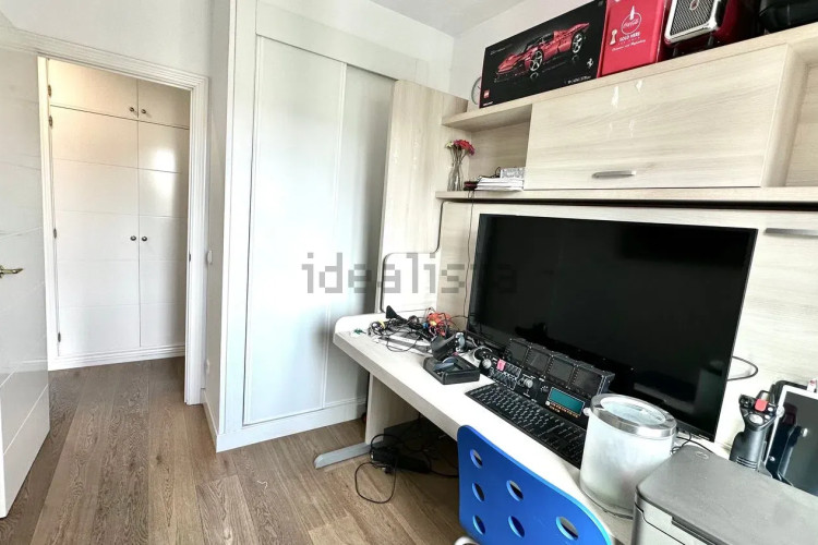 Piso en avenida de Burgos