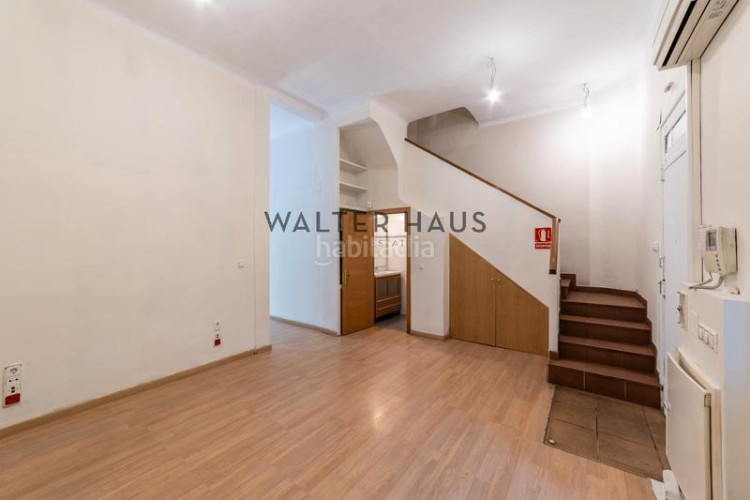 Chalet exclusivo chalet adosado con piscina y gran potencial en venta, en hispanoamérica, chamartín, en Madrid