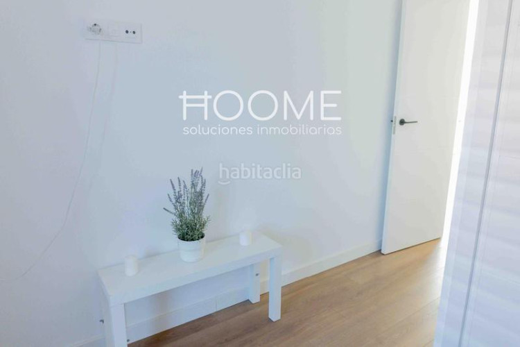 Ático atico con 20 metros de terraza, piscina, garaje opcional, 3 habitaciones 2 baños a estrenar, Castillachamartin en Madrid