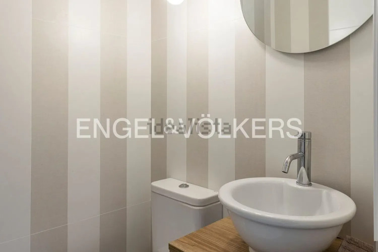 Piso en avenida de Pío XII