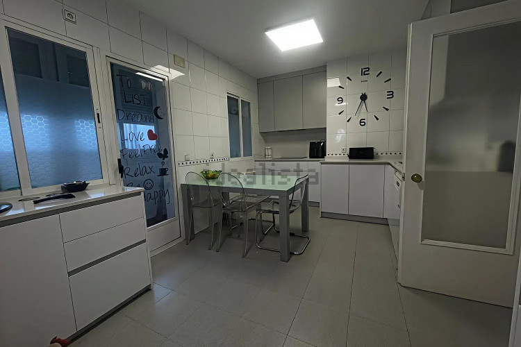 Piso en CL Rafael Herrera