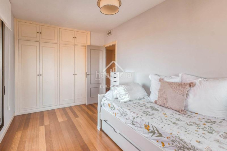 Piso exclusivo ático dúplex de 3 dormitorios con vistas incomparables en venta en chamartín, en Madrid