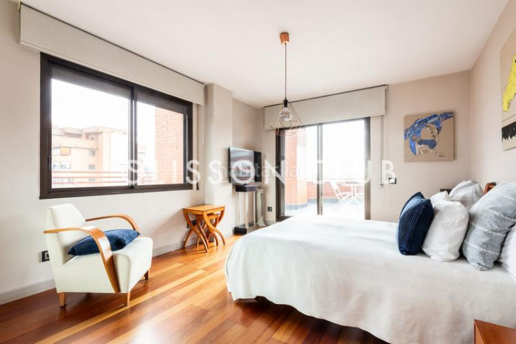 Ático exclusivo ático dúplex en chamartín, junto a nuevo norte terraza, luz y futuro en Madrid