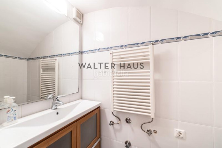 Chalet exclusivo chalet adosado con piscina y gran potencial en venta, en hispanoamérica, chamartín, en Madrid
