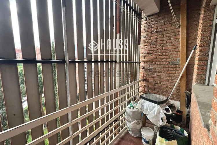 Piso en venta en Avenida de Pío XII