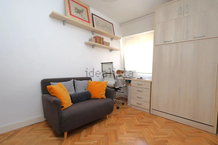Piso en venta en Avenida de Burgos