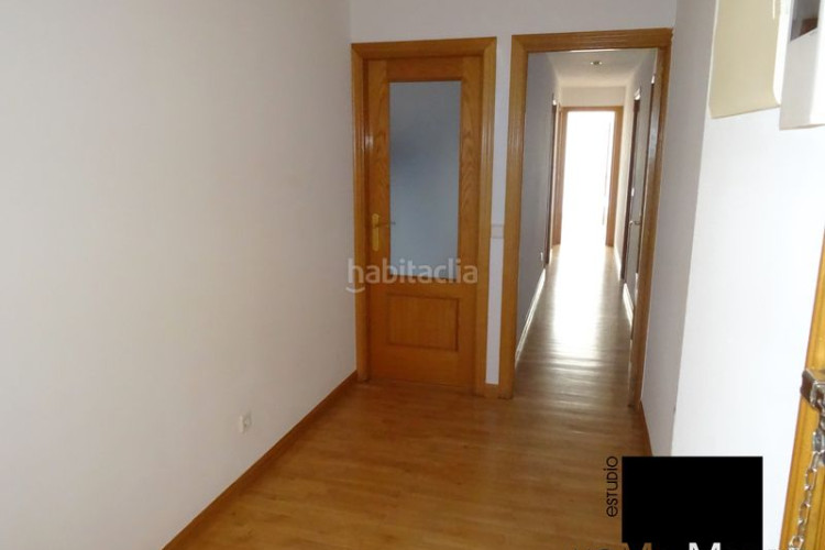 Piso estudio home ofrece magnifico piso de 124m², en la zona de la estación de chamartín. en Madrid