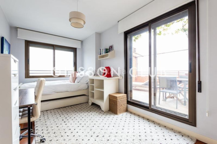 Ático exclusivo ático dúplex en chamartín, junto a nuevo norte terraza, luz y futuro en Madrid