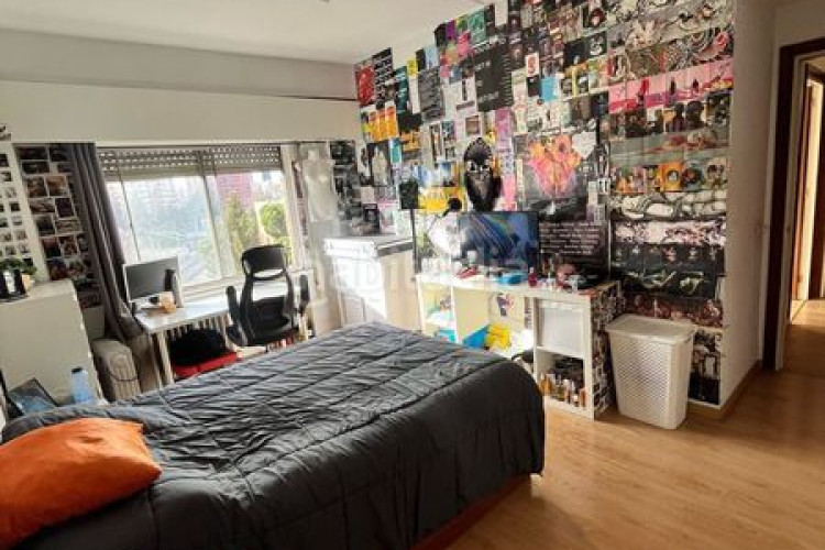 Ático inmejorable oportunidad de 3 habitaciones en Castilla en Madrid