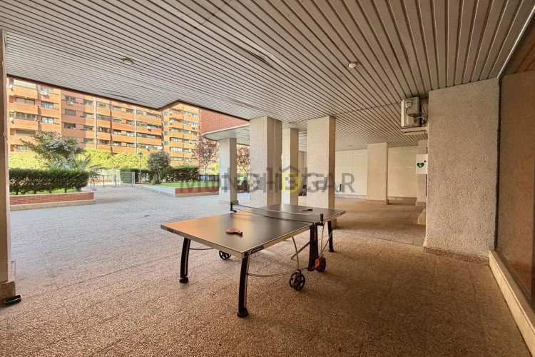 Piso en calle de Pastora Imperio