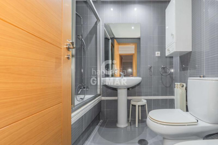 Piso en el prestigioso barrio de chamartín, , se encuentra esta vivienda en altura que representa una oportunidad única para aque en Madrid