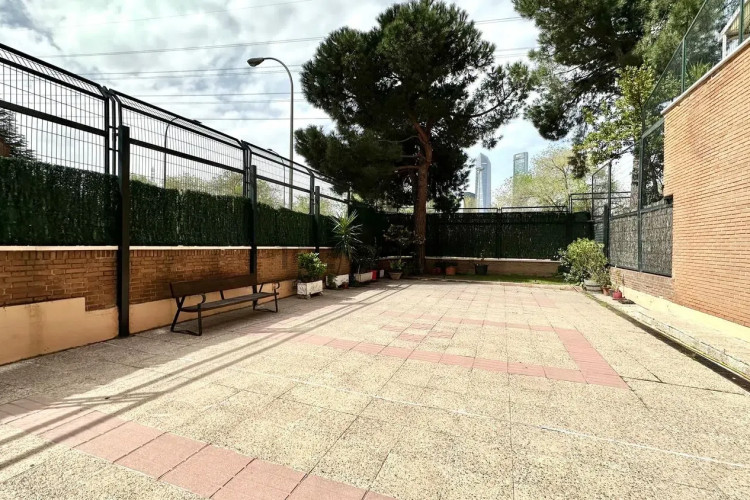 Piso en avenida de Burgos