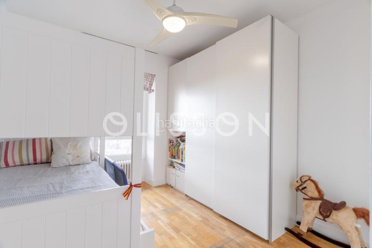 Piso luminosa vivienda con vistas panorámicas en nueva españa en Madrid