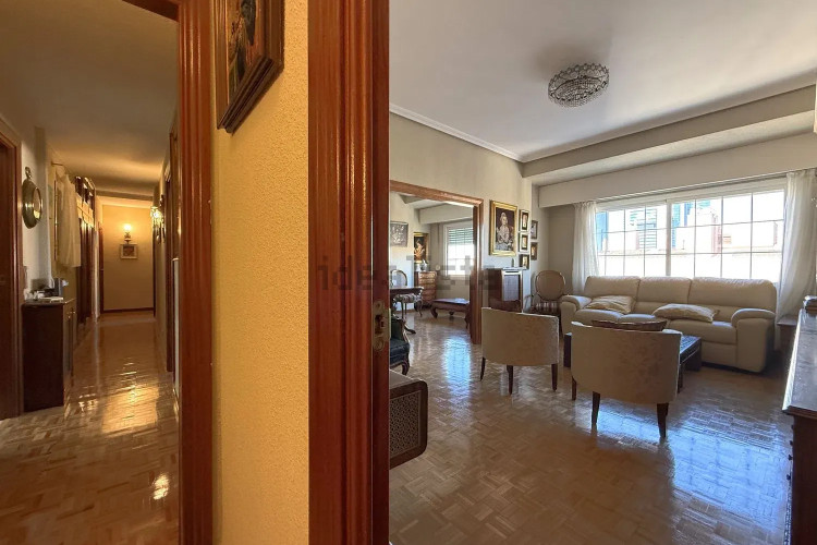 Piso en calle de San Ramón Nonato