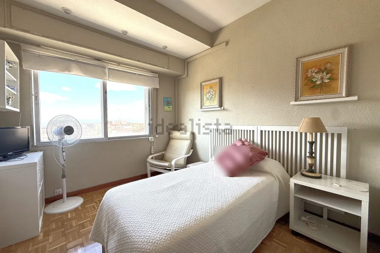 Piso en calle de San Ramón Nonato